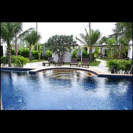 Relax And Rejuvenate In Rayong! Villa Exterior photo